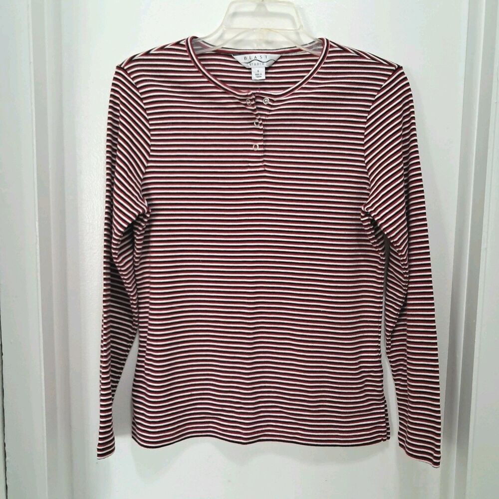 Women’s Red & Black Striped Knit Sweater Size S Cozy Casual Long Sleeve Pullover